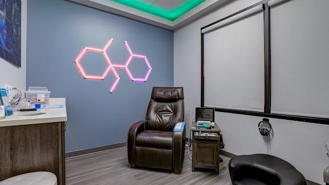 Advanced Wellness and Pain — ketamine clinic in Gilbert, Arizona (photo 2 of 3)