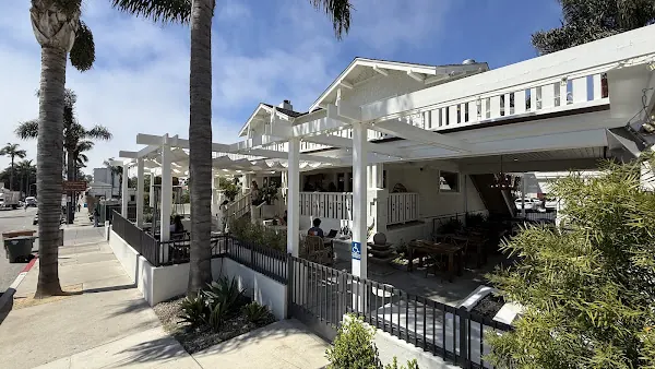 Ayla Wellness — ketamine clinic in Ventura, California (photo 2 of 3)