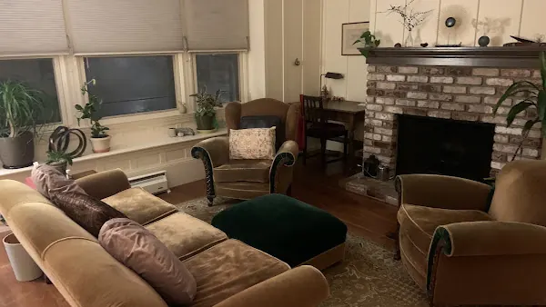 Dr. Gabby Agin-Liebes Psychotherapy, Psychedelic Integration and Ketamine Therapy — ketamine clinic in Oakland, California (photo 2 of 3)