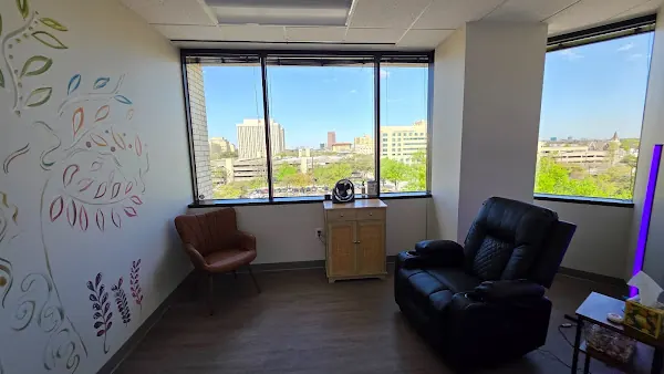 Heading Health Ketamine Center - Dallas Central — ketamine clinic in Dallas, Texas (photo 1 of 3)