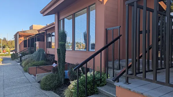 Looking Glass Ketamine — ketamine clinic in Tacoma, Washington (photo 2 of 3)