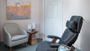 Lori Calabrese MD, Metabolic Psychiatry and Ketamine Treatment at Innovative Psychiatry — ketamine clinic in South Windsor, Connecticut (photo 3 of 3)