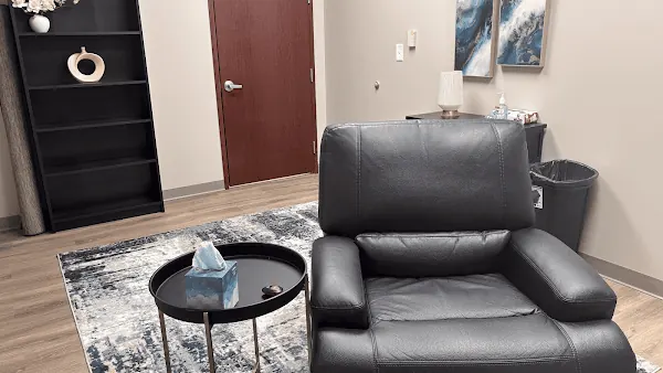 Lott Behavioral Health — ketamine clinic in Lisle, Illinois (photo 3 of 3)
