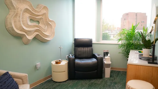 Lumin Health Cambridge, Massachusetts | Insurance-Covered Ketamine Therapy for Depression, Anxiety and PTSD — ketamine clinic in Cambridge, Massachusetts (photo 2 of 3)