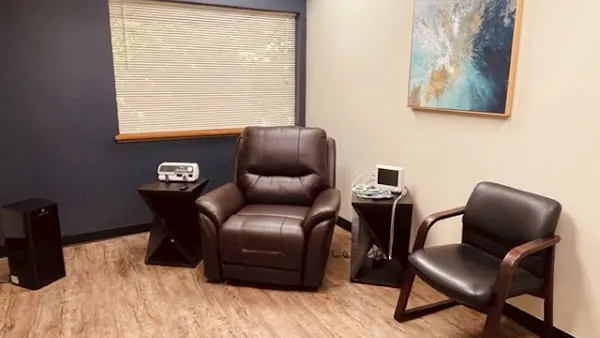 NW Ketamine Infusion — ketamine clinic in Tualatin, Oregon (photo 3 of 3)