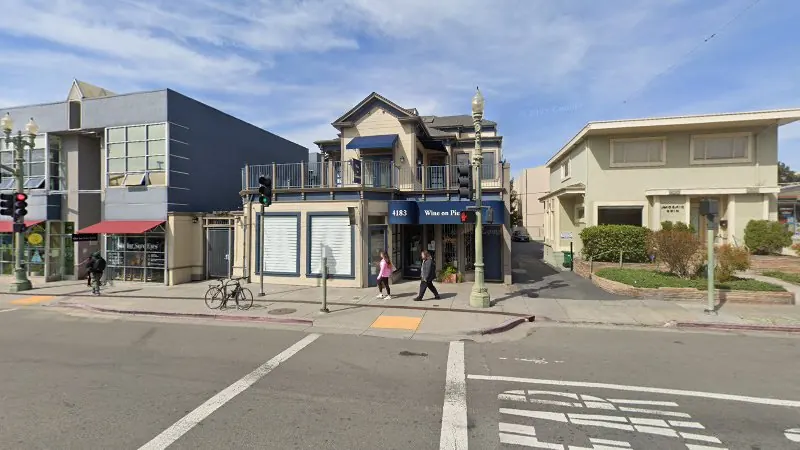 Oakland DBT and Mindfulness Center: Ketamine Assisted Psychotherapy, EMDR, Somatic & Trauma Informed Psychotherapy — ketamine clinic in Oakland, California (photo 1 of 3)