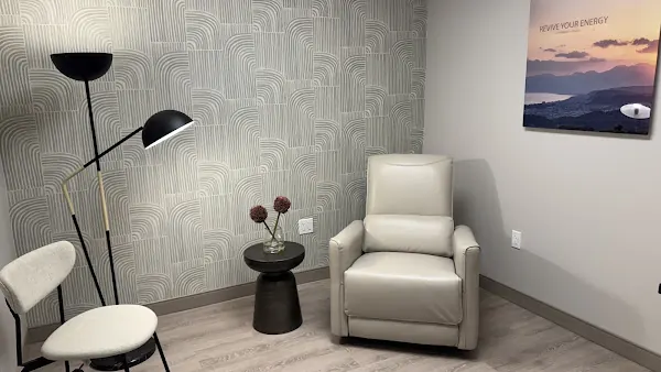 Renue Wellness: Ketamine Infusion Therapy & Spravato Treatment — ketamine clinic in North New Hyde Park, New York (photo 3 of 3)