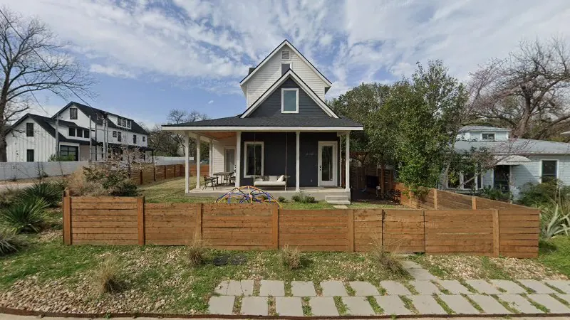 Suzanne Bartholomew, LCSW - individual therapy, couples counseling, EMDR, Ketamine Assisted Psychotherapy — ketamine clinic in Austin, Texas (photo 2 of 2)