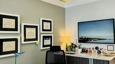 The Crane Center - Psychiatry, Primary Care, Ketamine Therapy, Medical Marijuana — ketamine clinic in Destin, Florida (photo 3 of 3)
